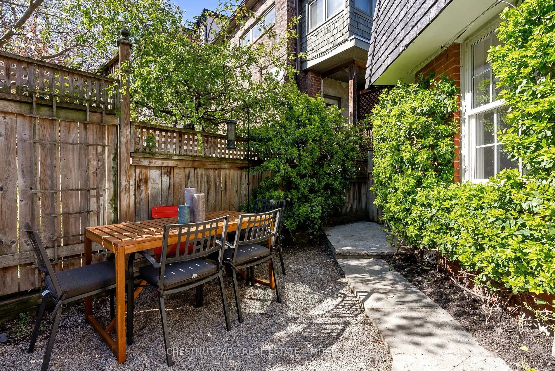 45 Summerhill Gardens
