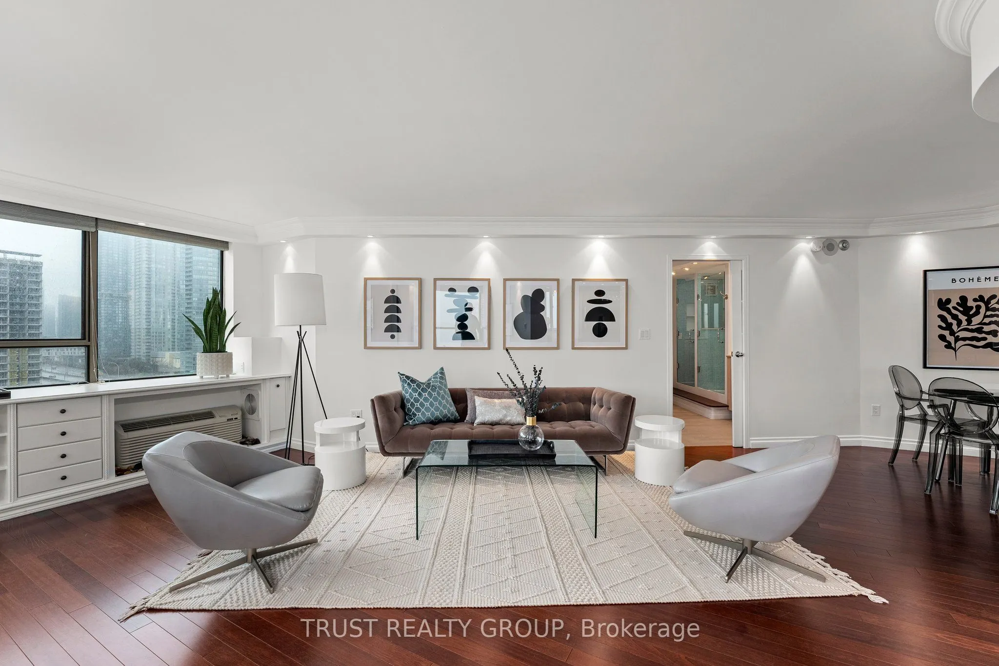 270 Queens Quay W, #1201/02