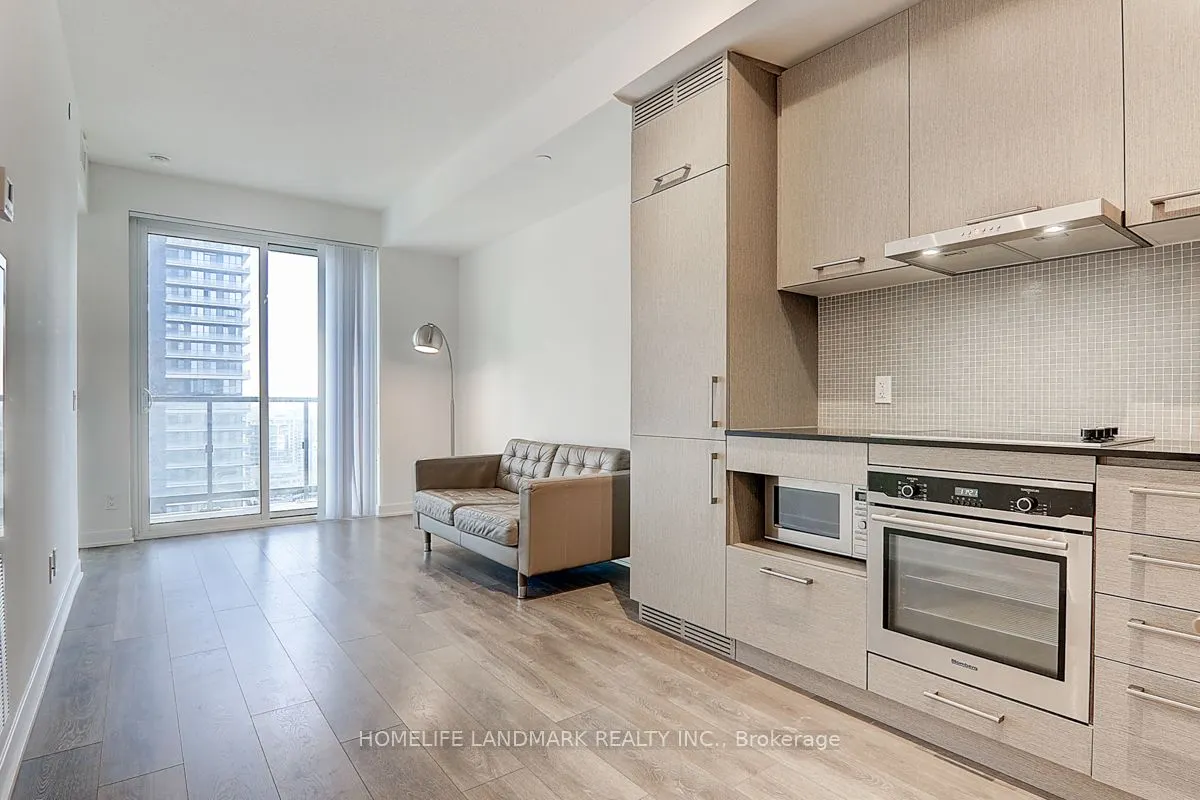 87 Peter Street, #3501