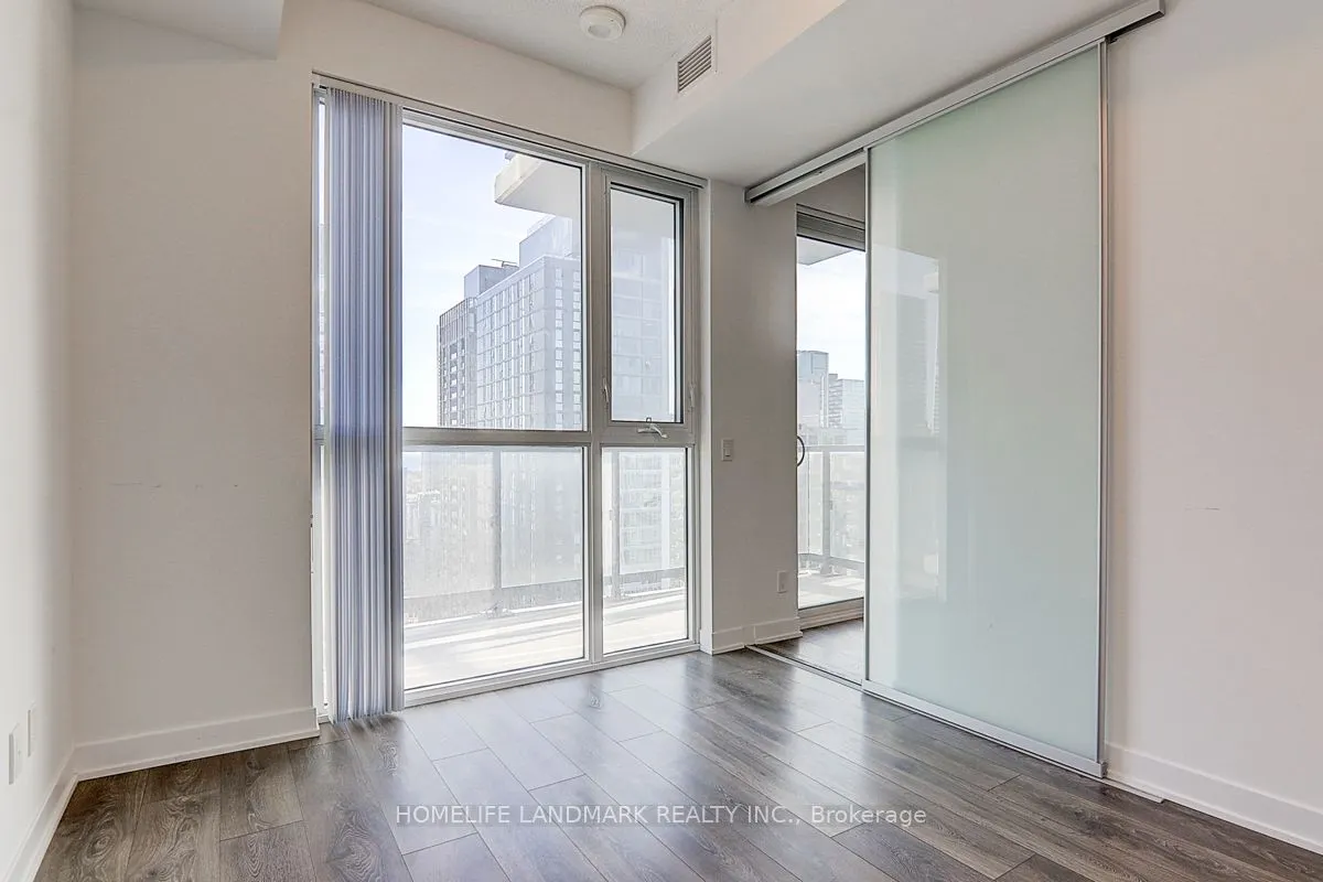 87 Peter Street, #3501