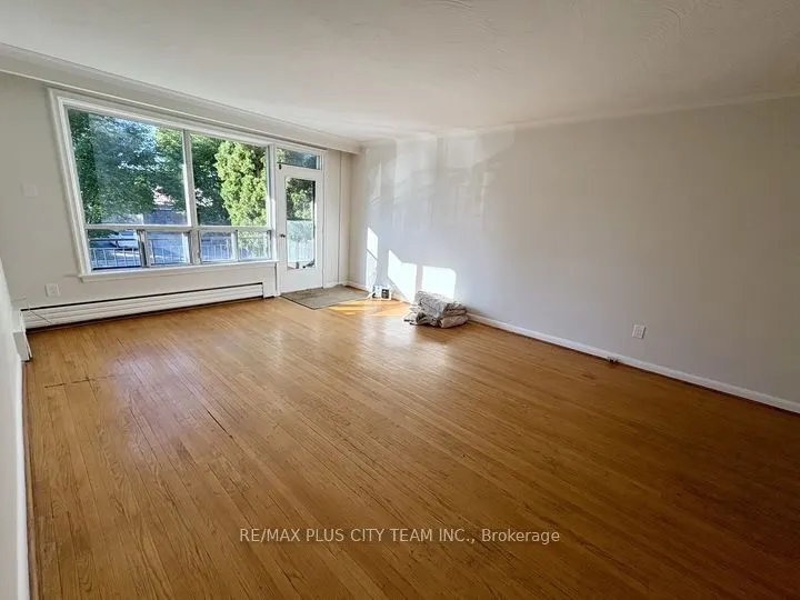 44 Meadowbrook Drive, #2