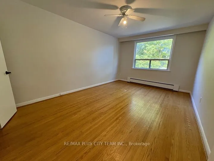 44 Meadowbrook Drive, #2