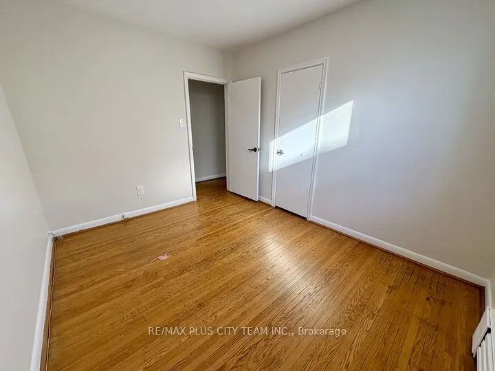 44 Meadowbrook Drive, #2