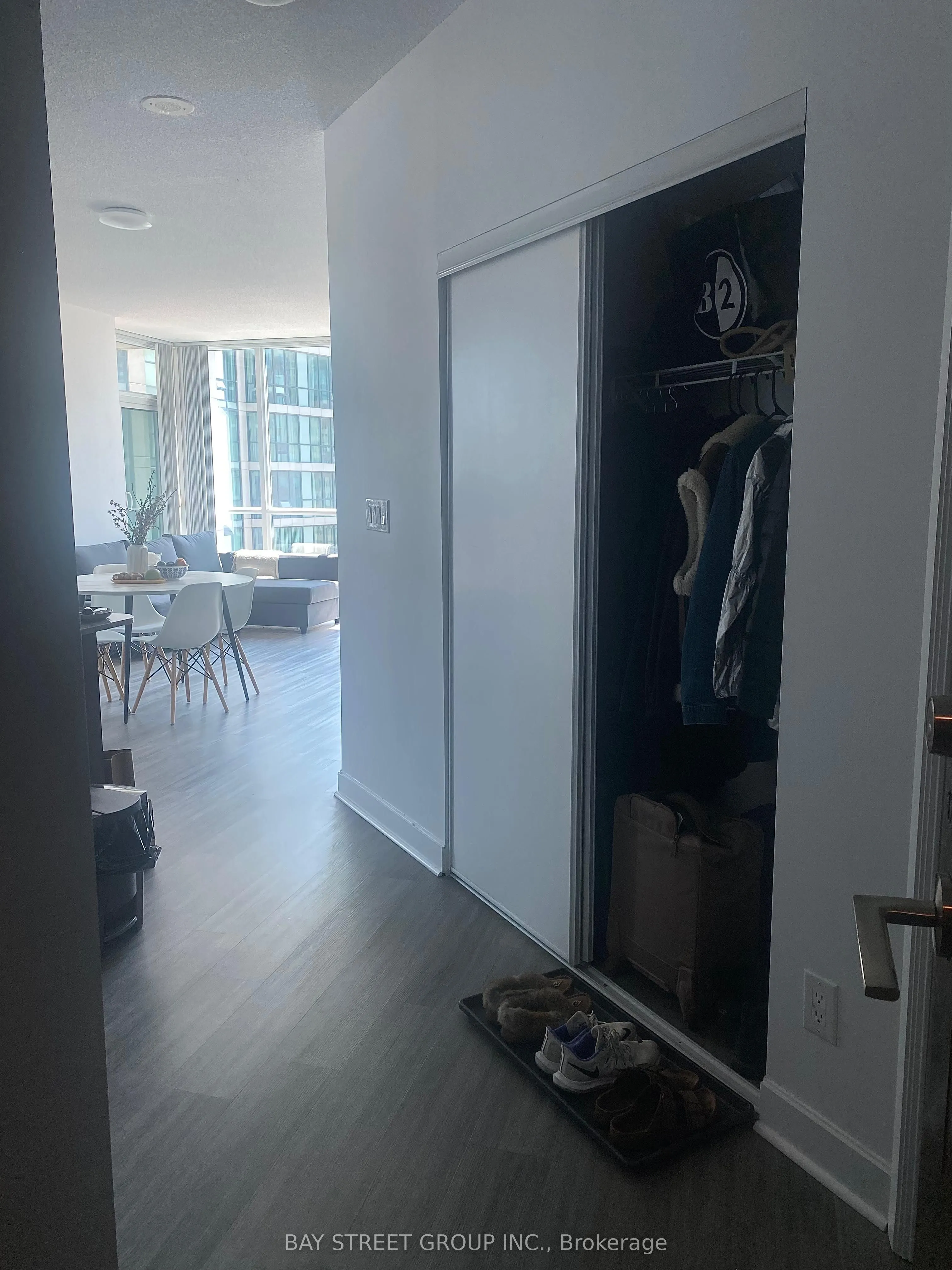 18 Harbour Street, #1708
