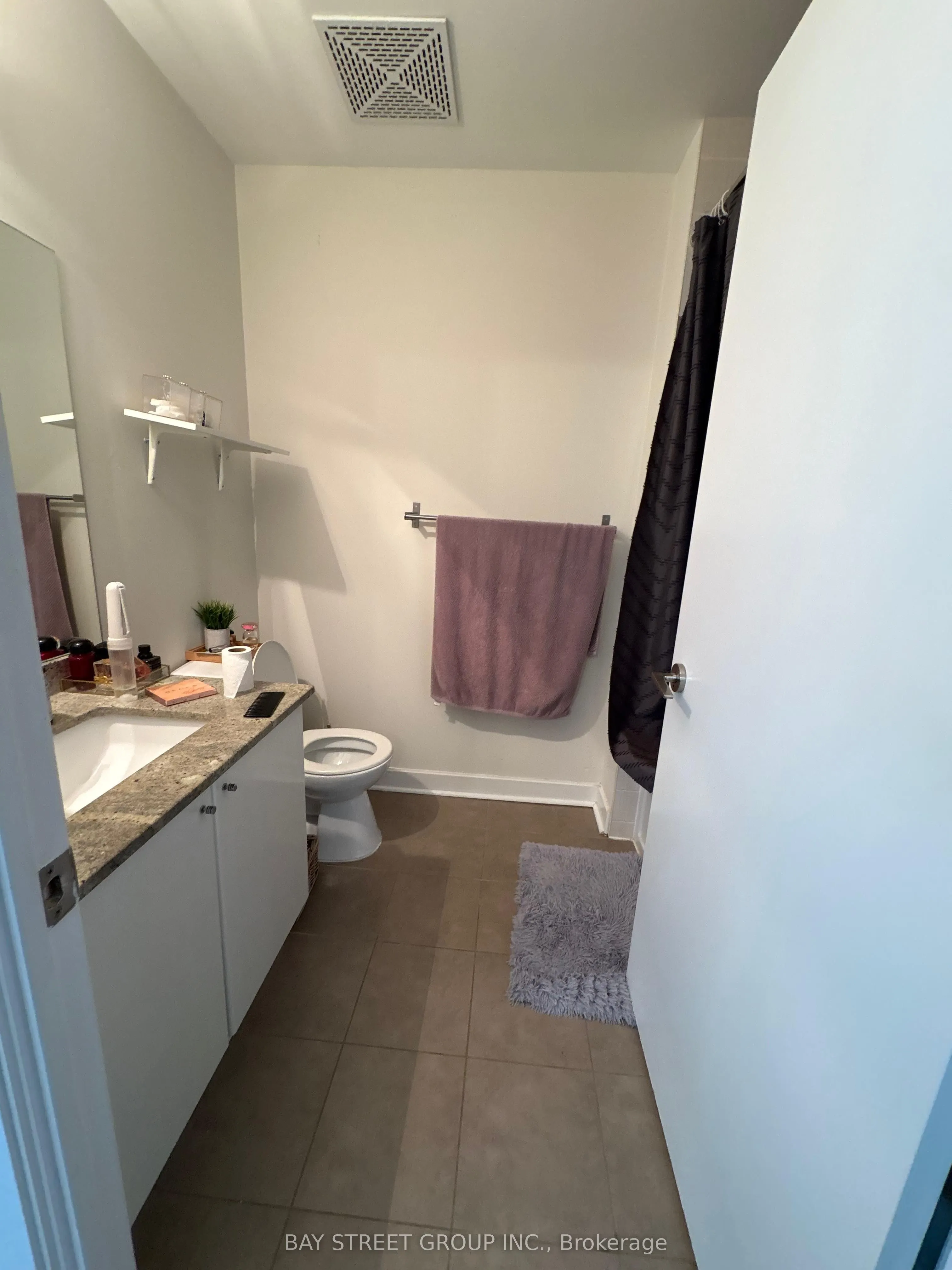 18 Harbour Street, #1708
