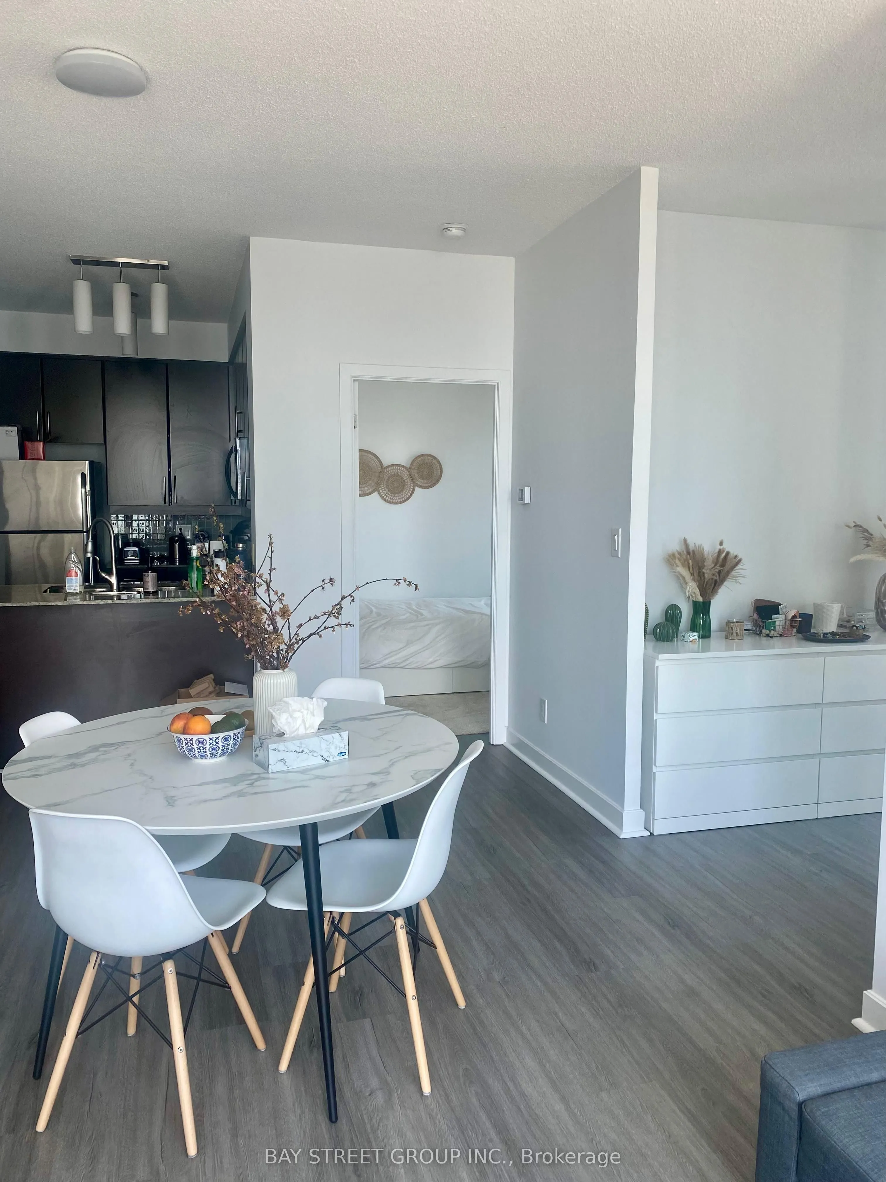 18 Harbour Street, #1708