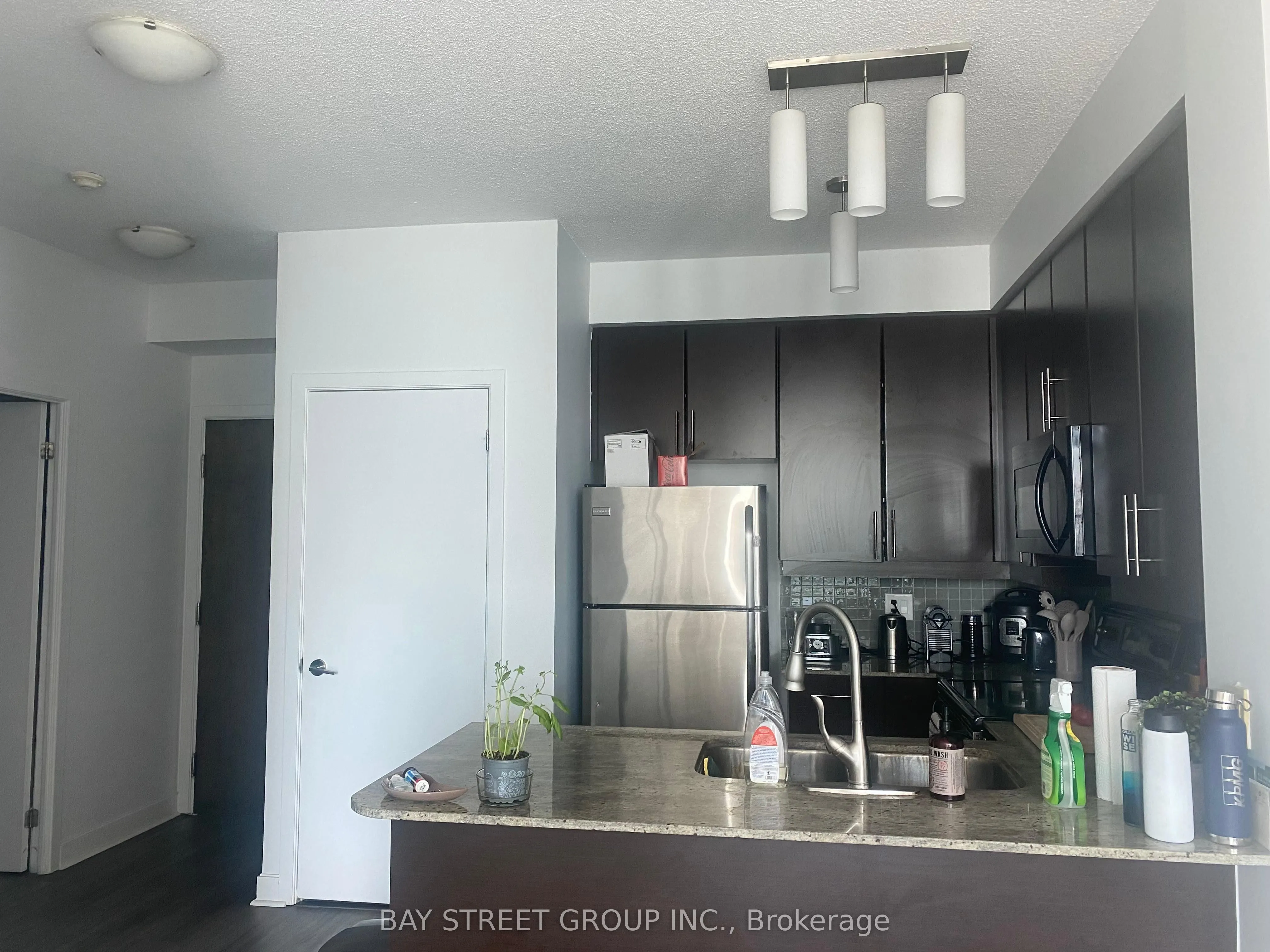 18 Harbour Street, #1708
