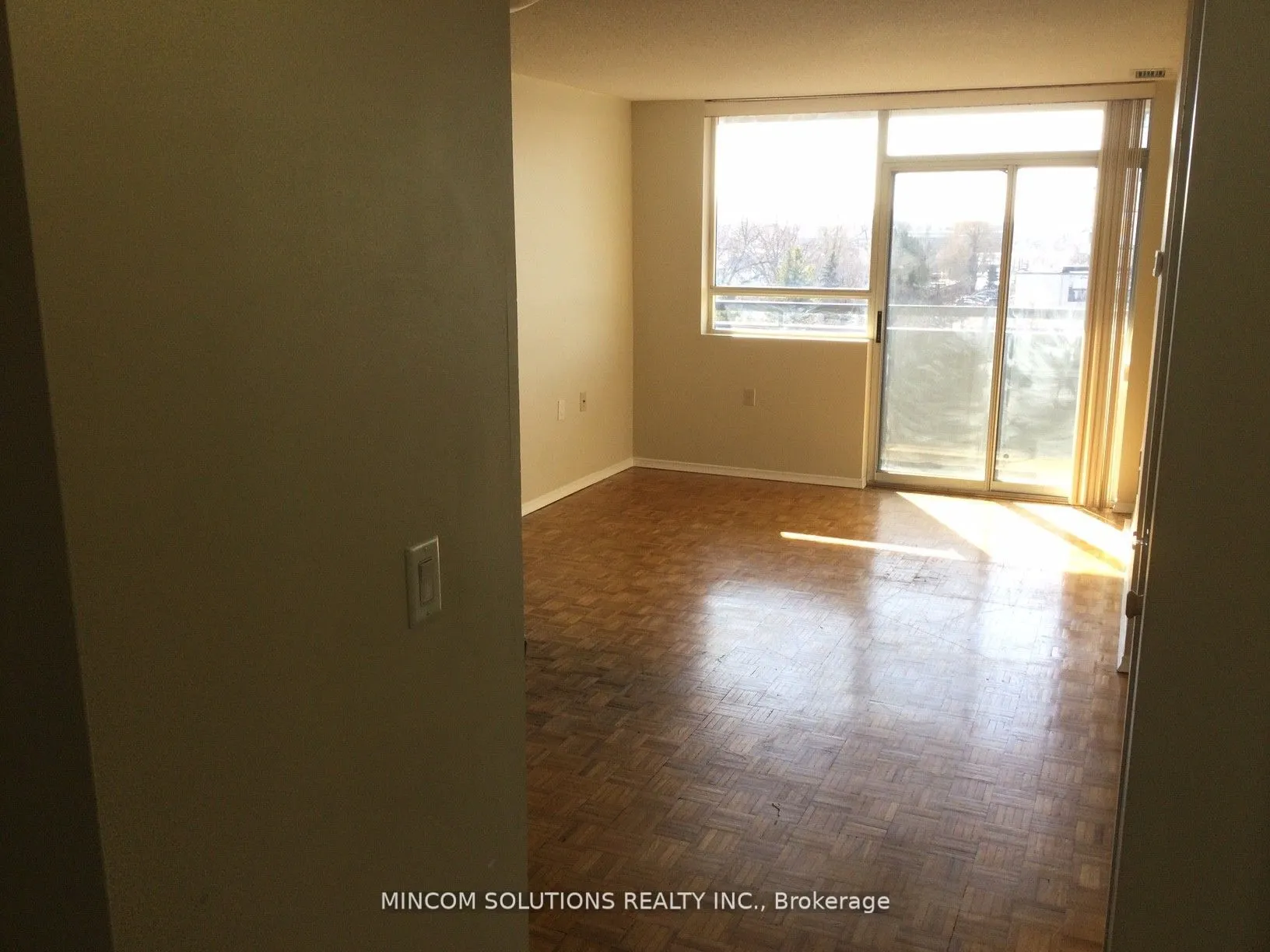555 Wilson Heights Boulevard, #507