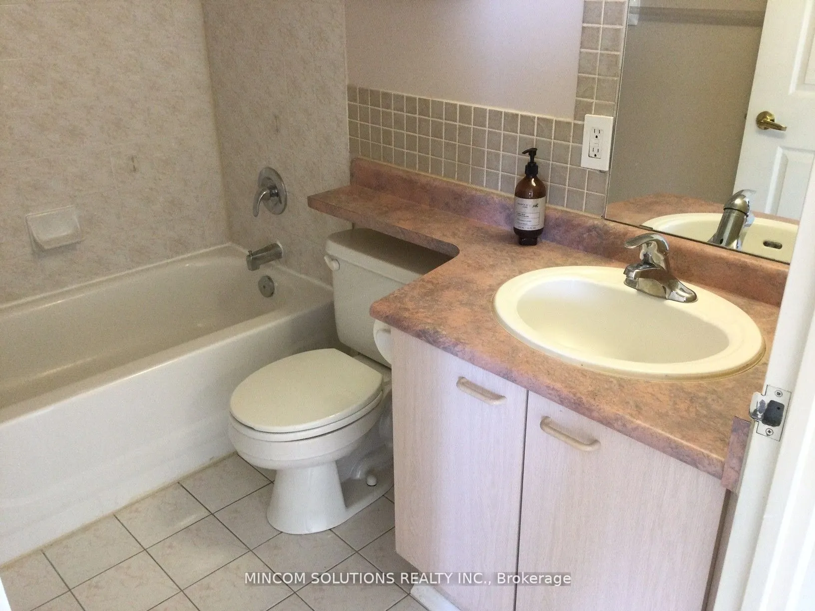 555 Wilson Heights Boulevard, #507