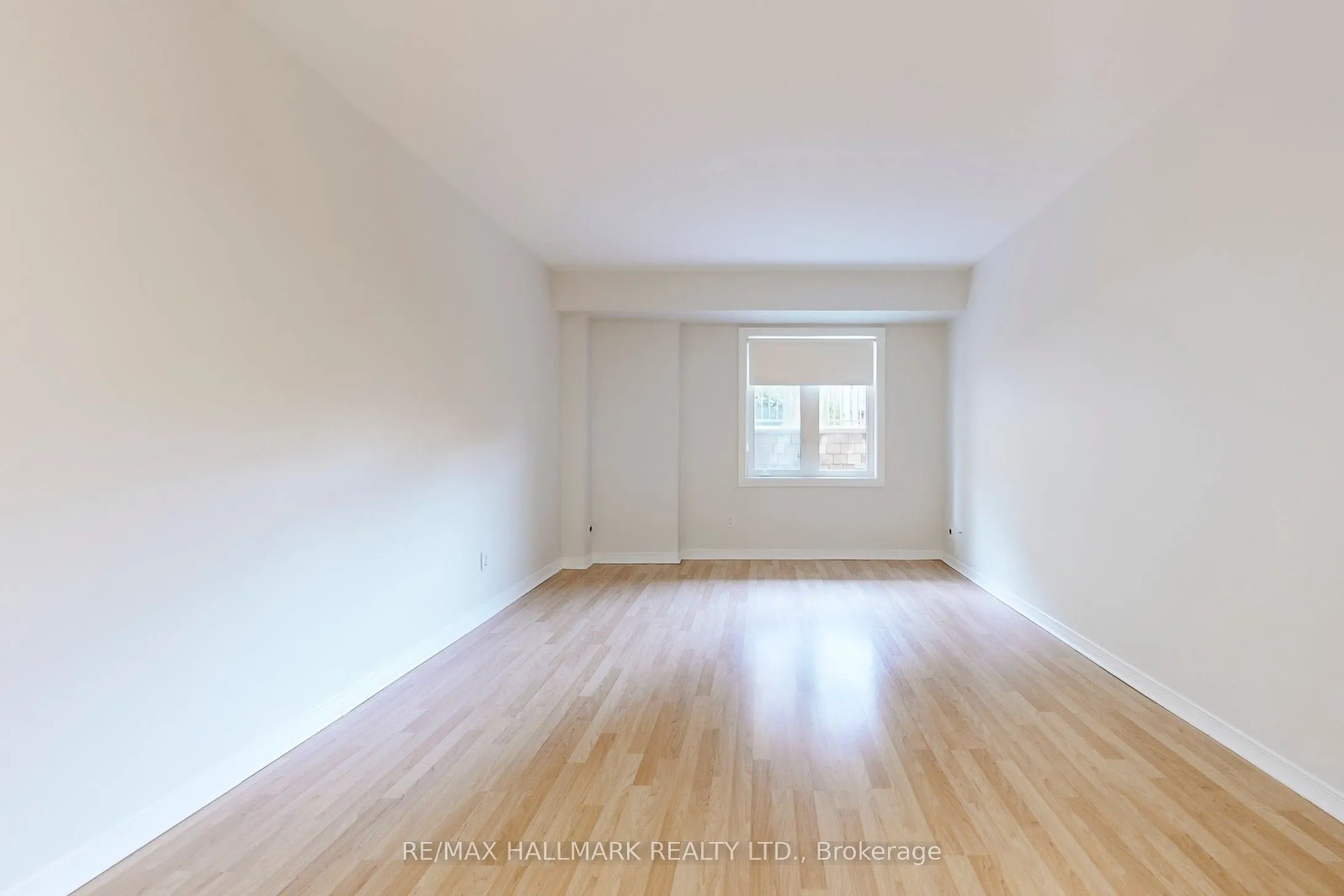 12 Sudbury Street, #608