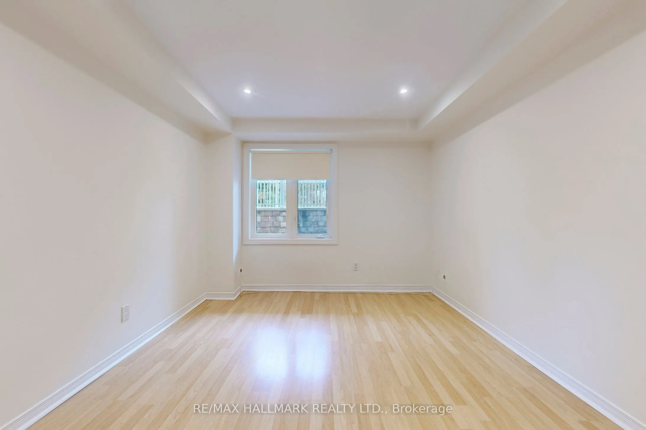12 Sudbury Street, #608