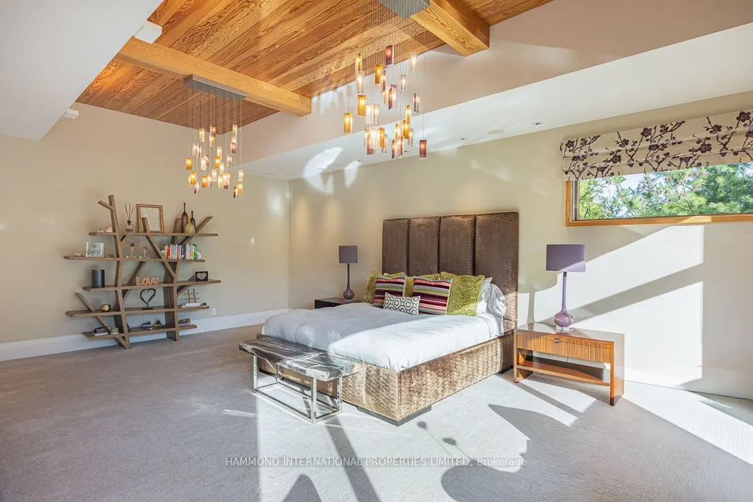 7 Oxbow Road