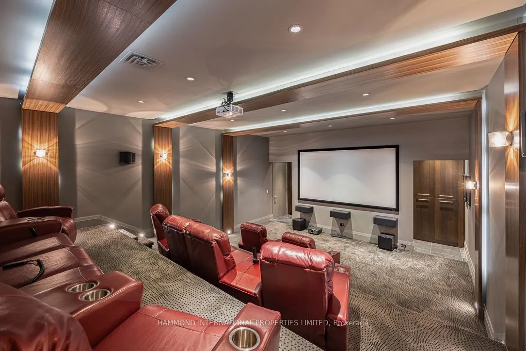 7 Oxbow Road