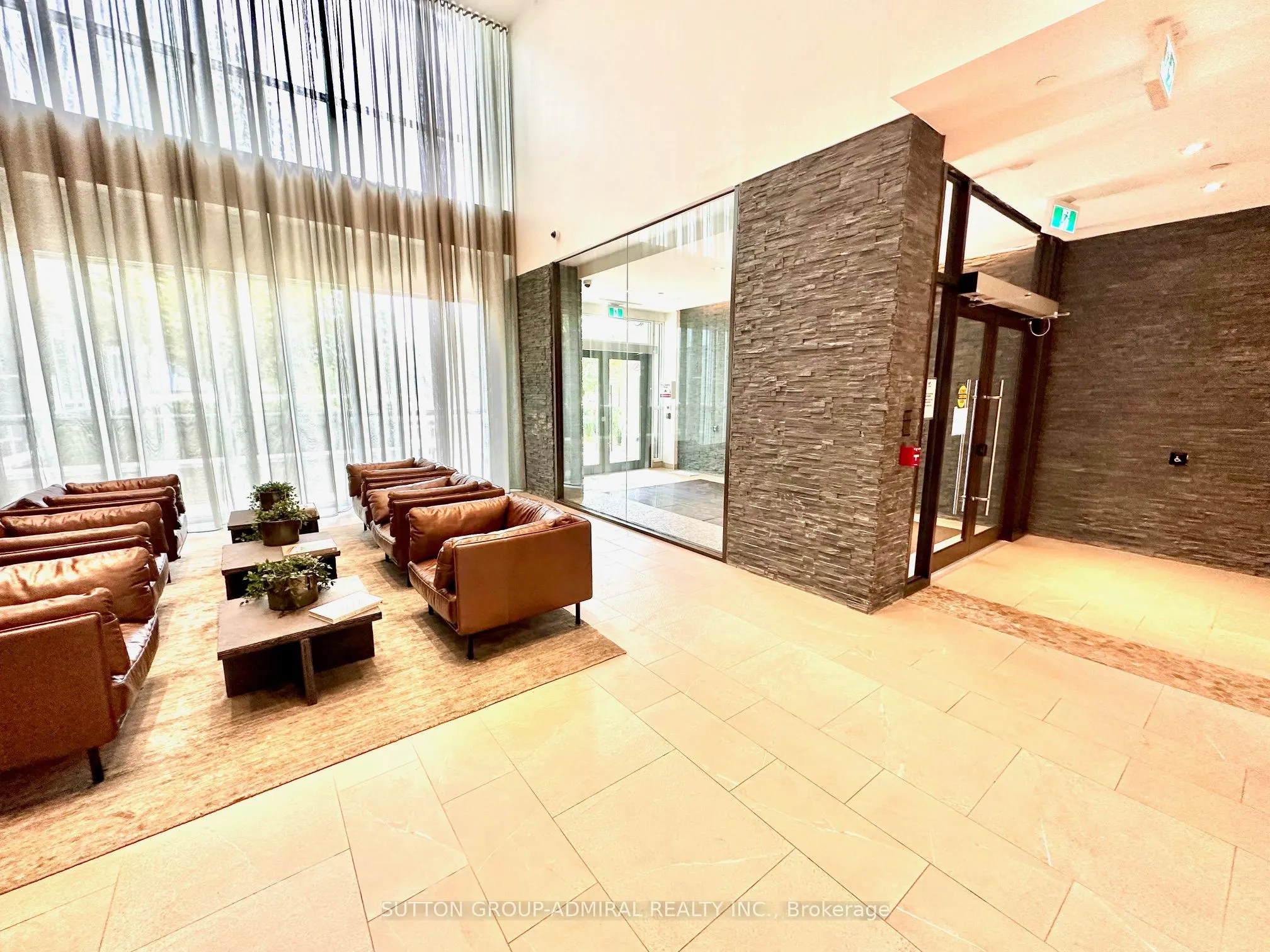 10 Deerlick Court, #302