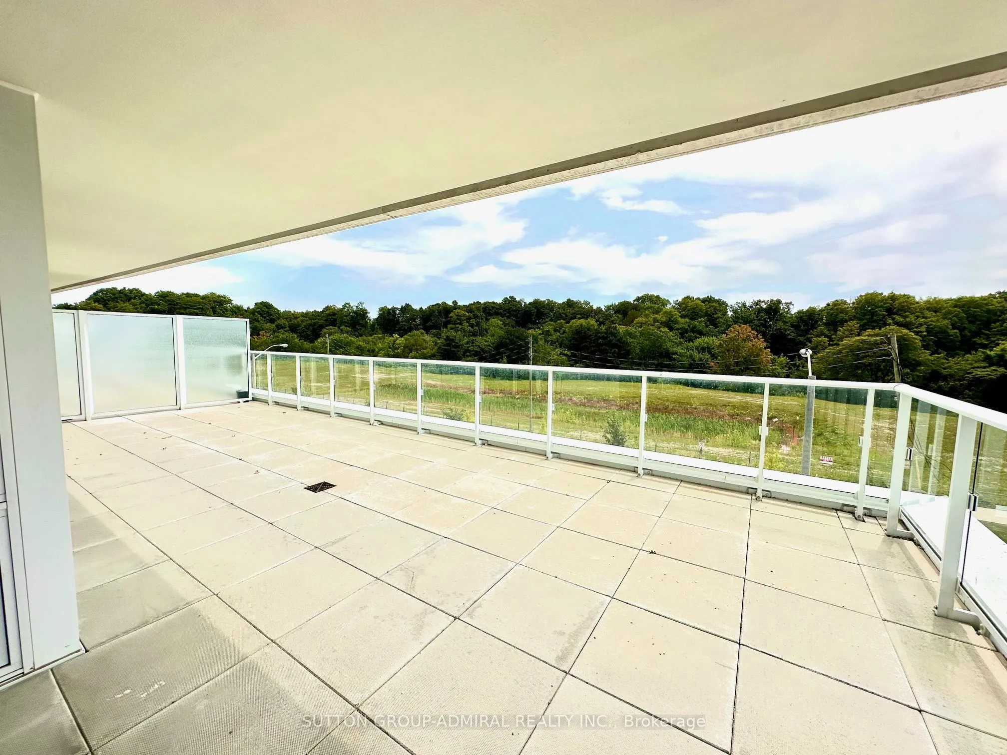 10 Deerlick Court, #302