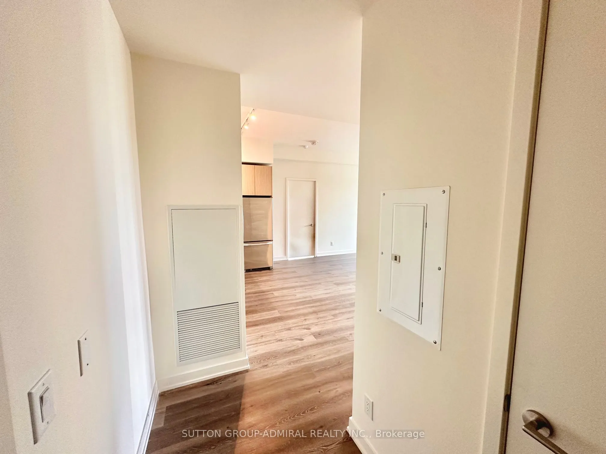 10 Deerlick Court, #302