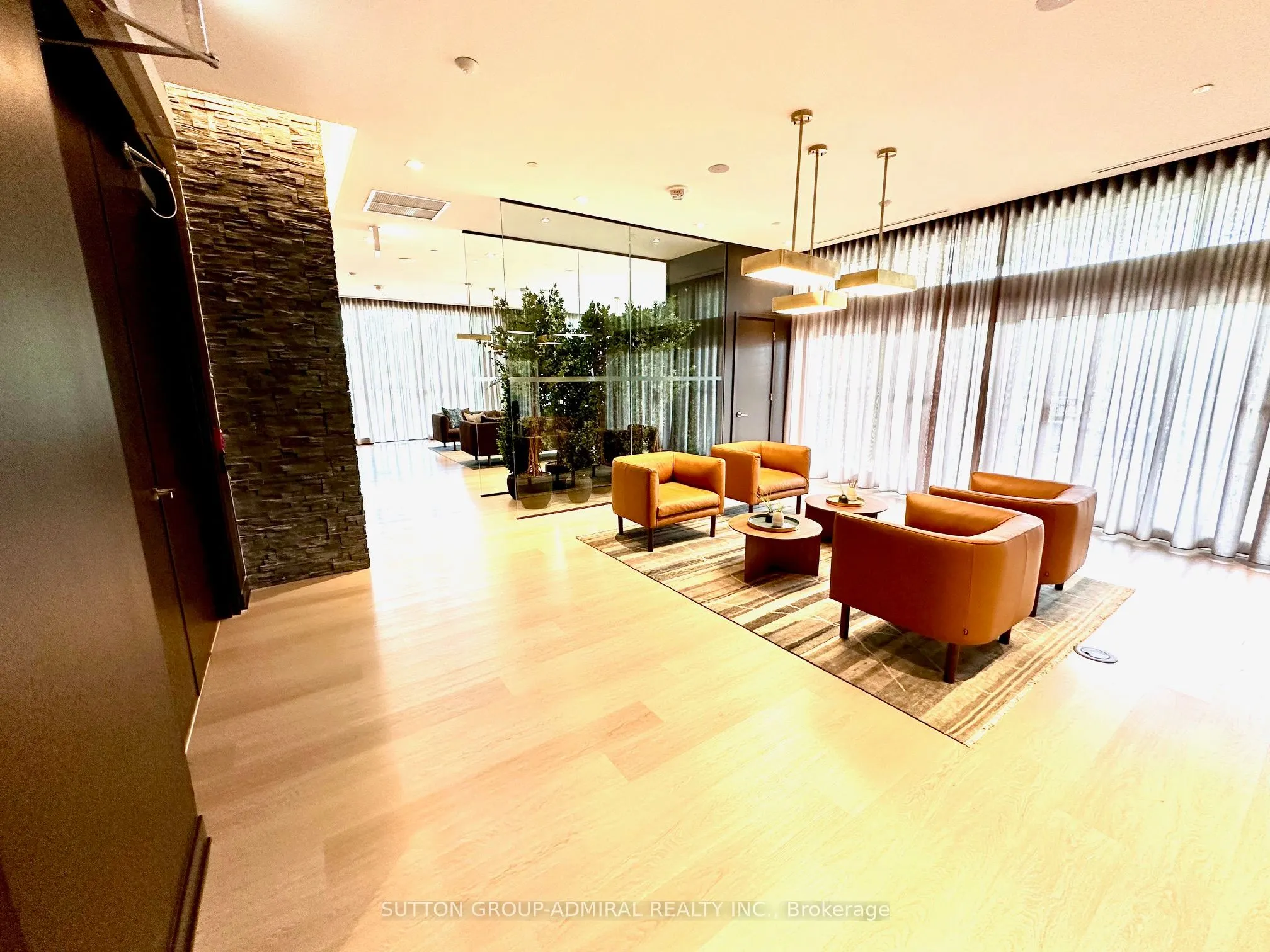 10 Deerlick Court, #302