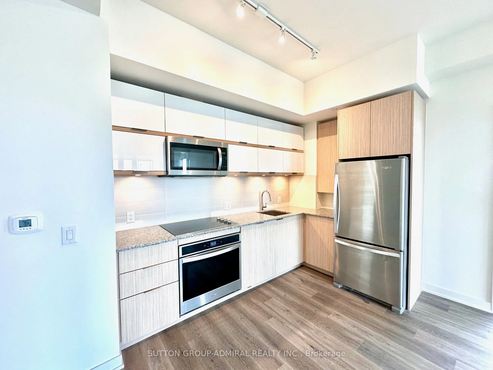 10 Deerlick Court, #302