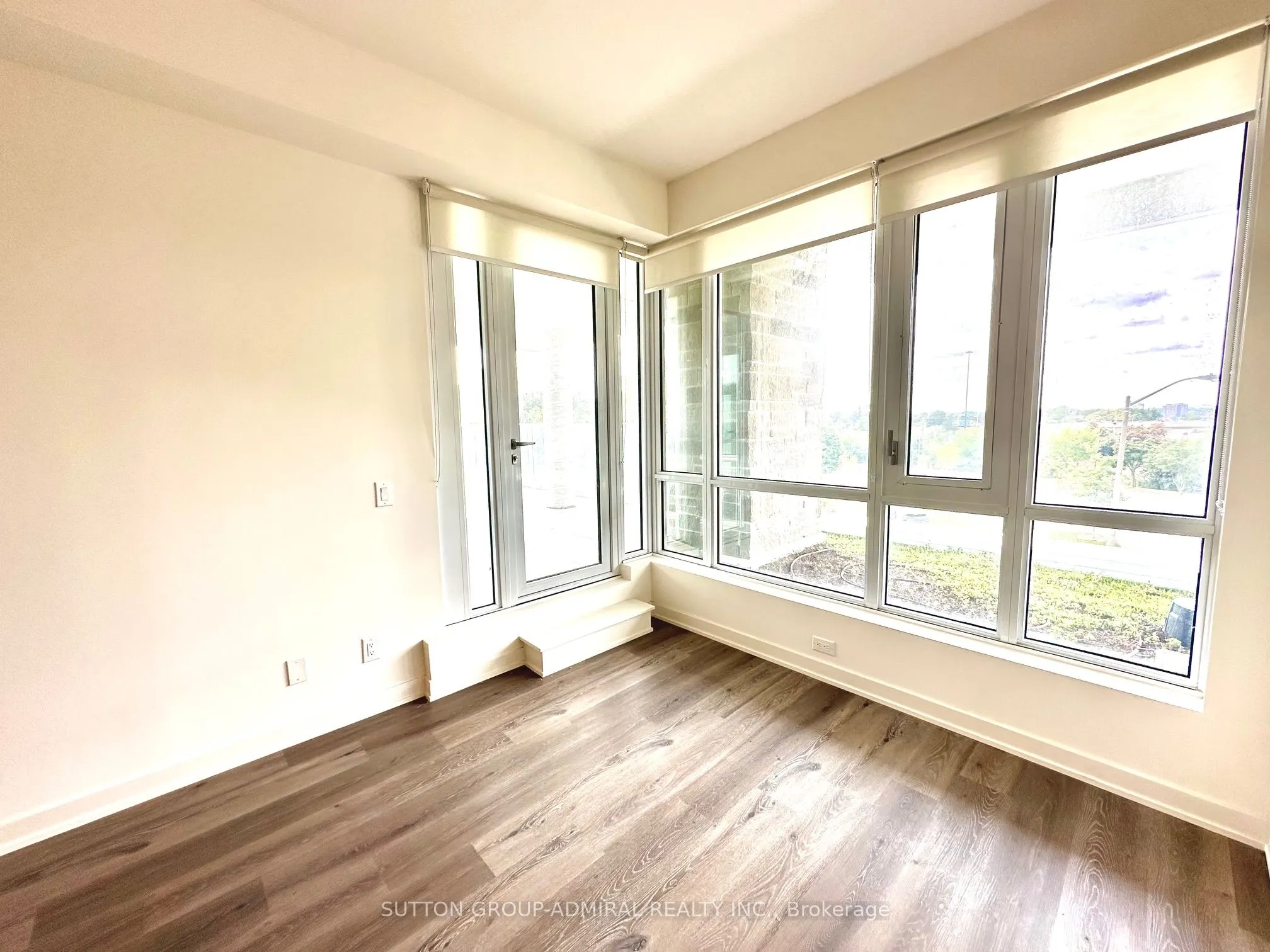 10 Deerlick Court, #302