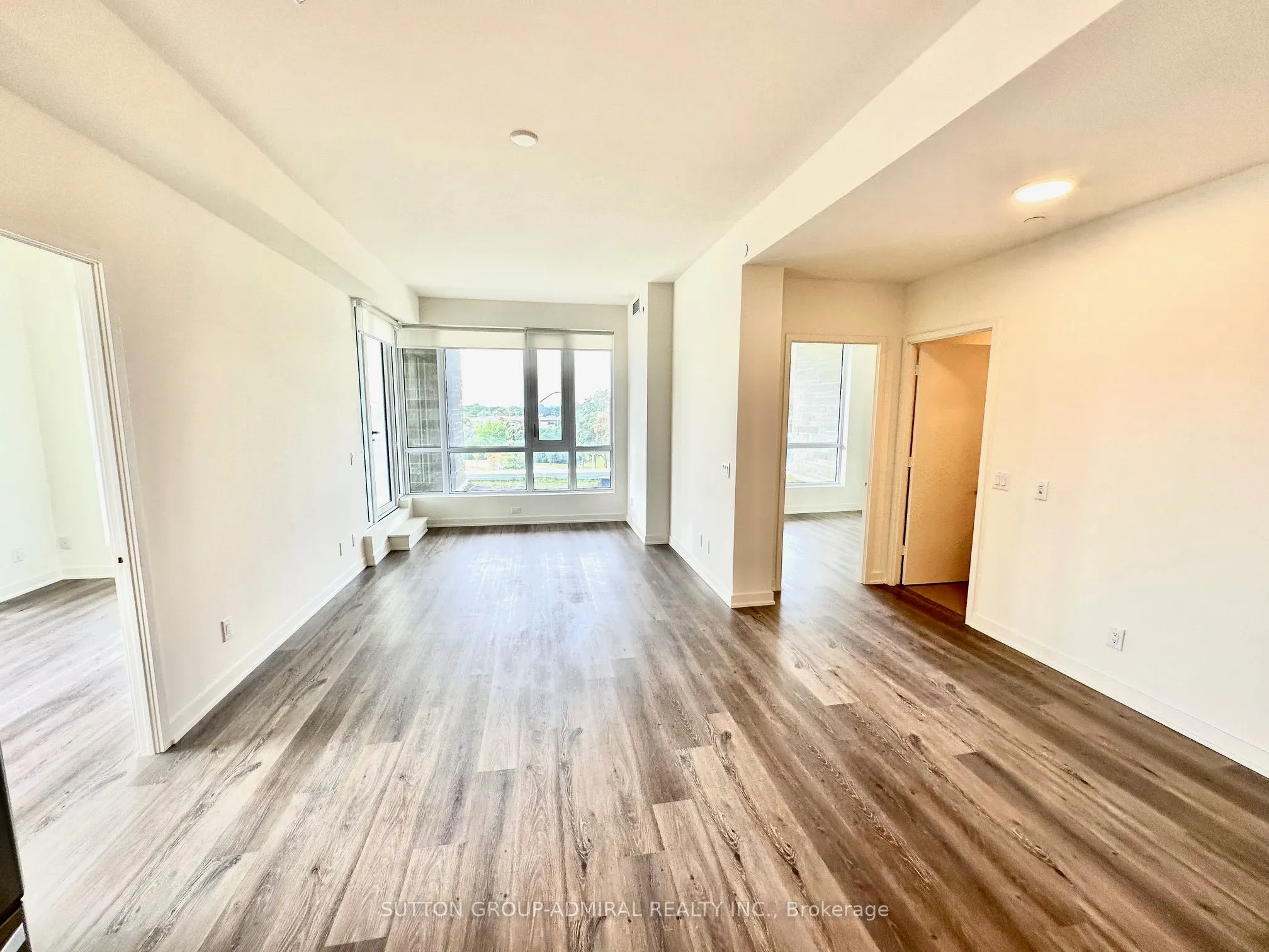 10 Deerlick Court, #302
