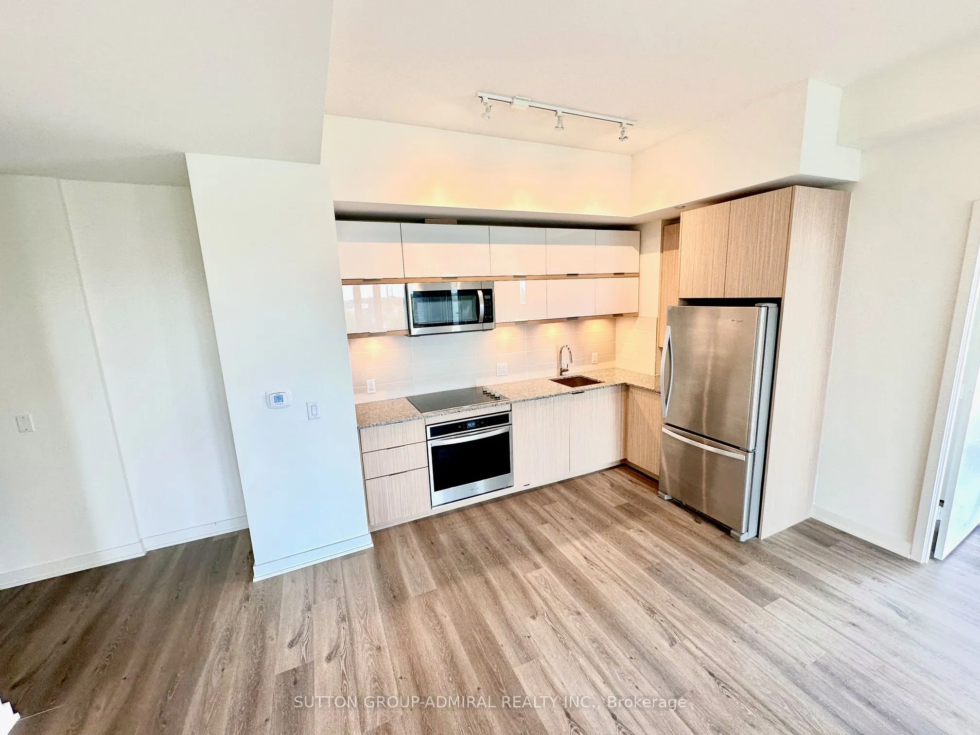 10 Deerlick Court, #302