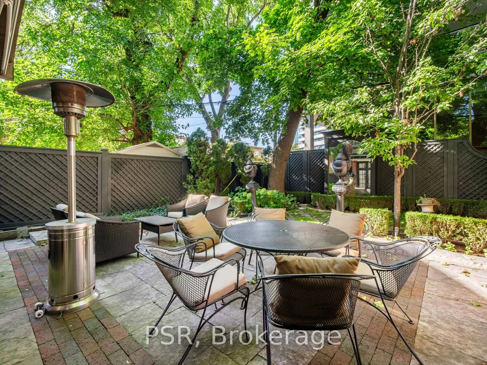 48 Bernard Avenue