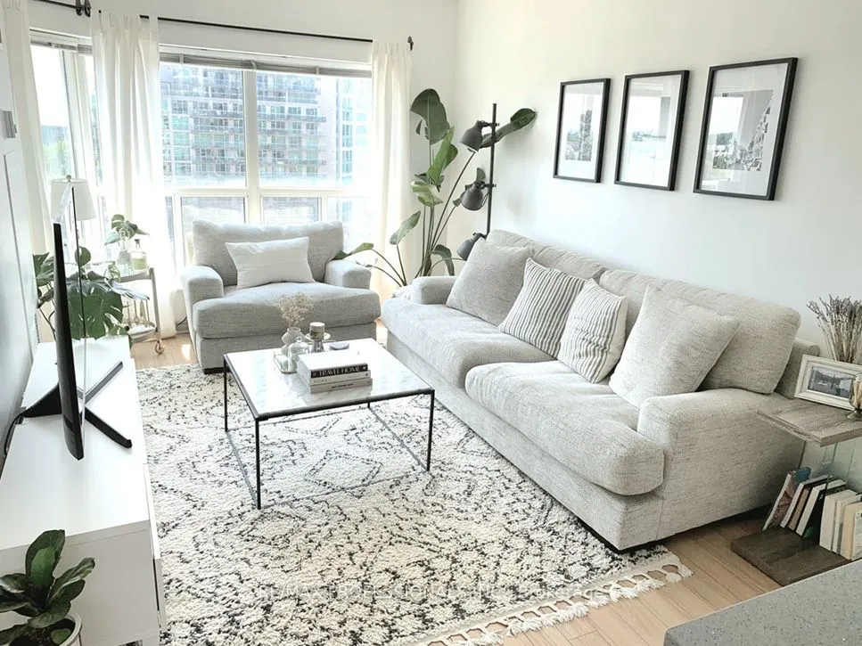 600 Queens Quay, #1028