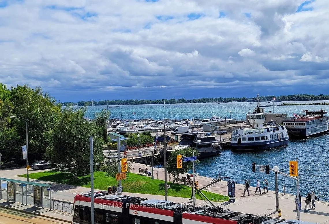 600 Queens Quay, #1028