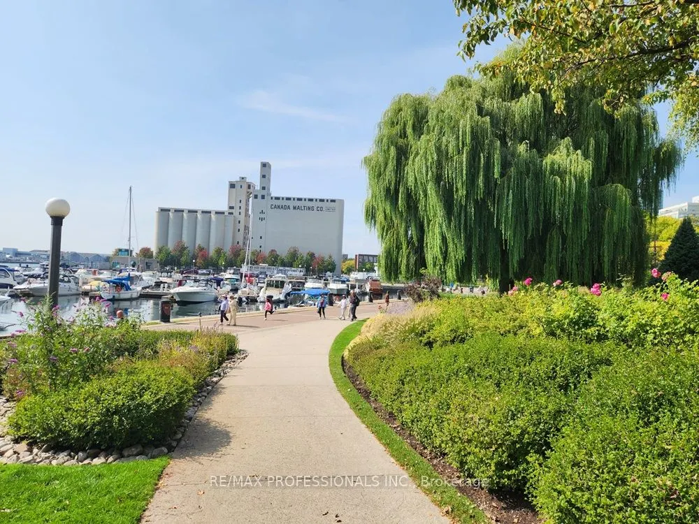 600 Queens Quay, #1028