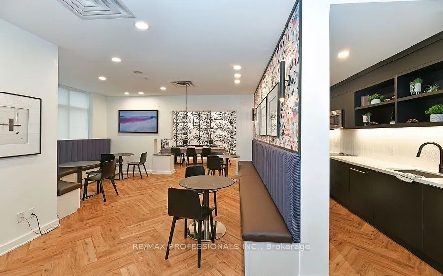 600 Queens Quay, #1028
