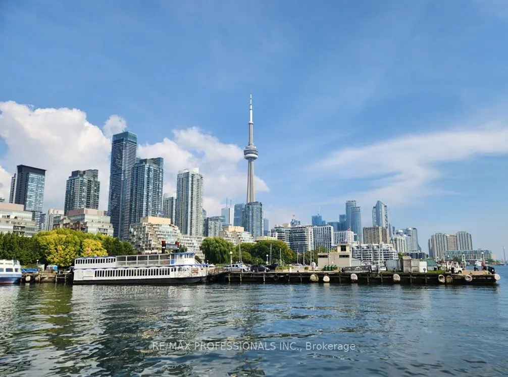 600 Queens Quay, #1028