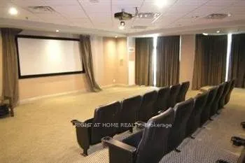 30 Grand Trunk Crescent, #1515