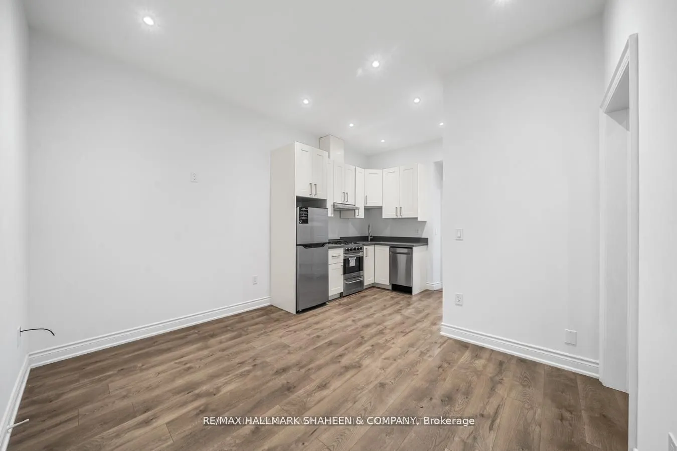 208 Dovercourt Road, #A