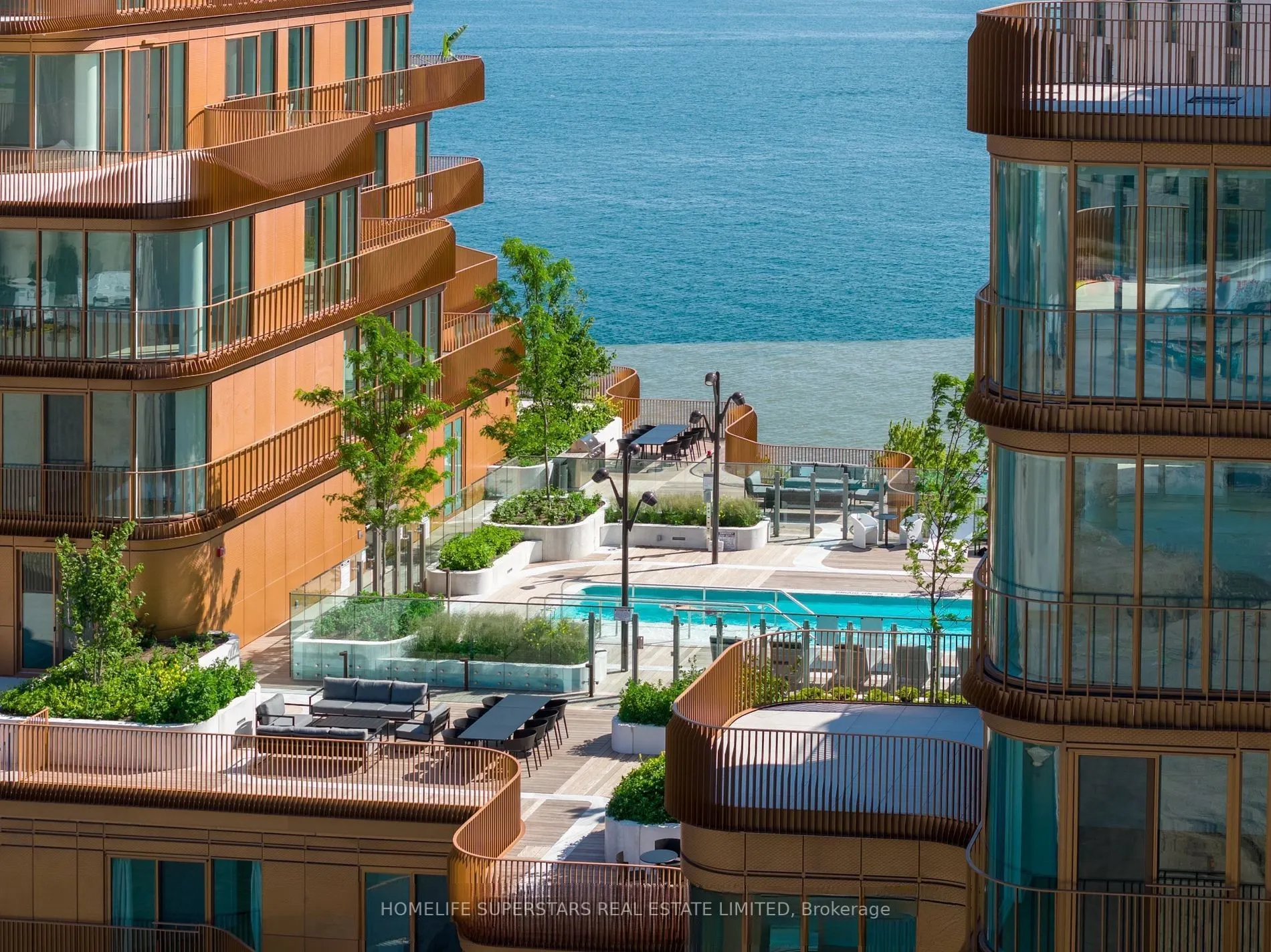 155 Merchants' Wharf, #311