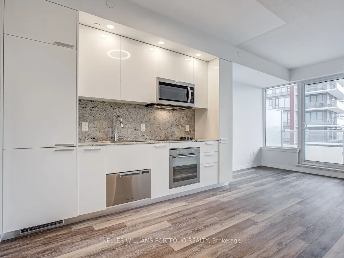 75 Canterbury Place, #709