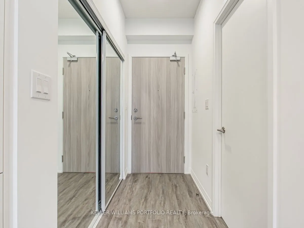 75 Canterbury Place, #709