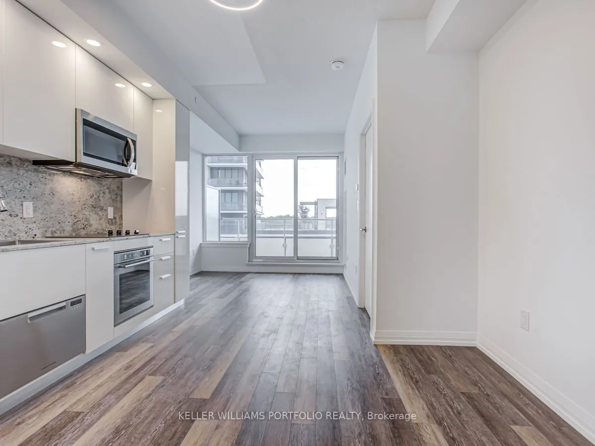 75 Canterbury Place, #709