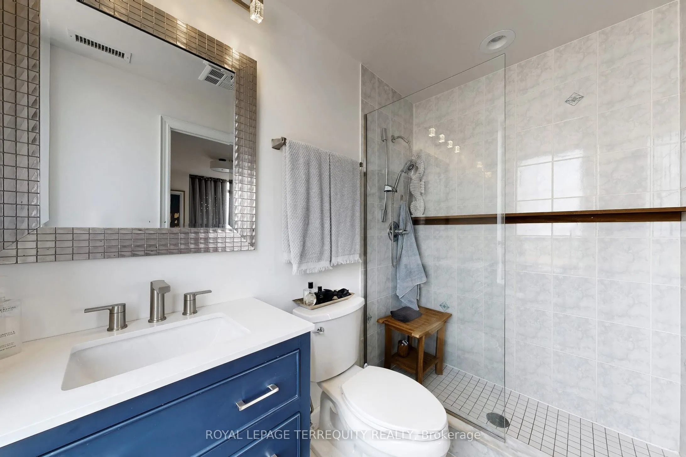 2 Clairtrell Road, #LPH 1