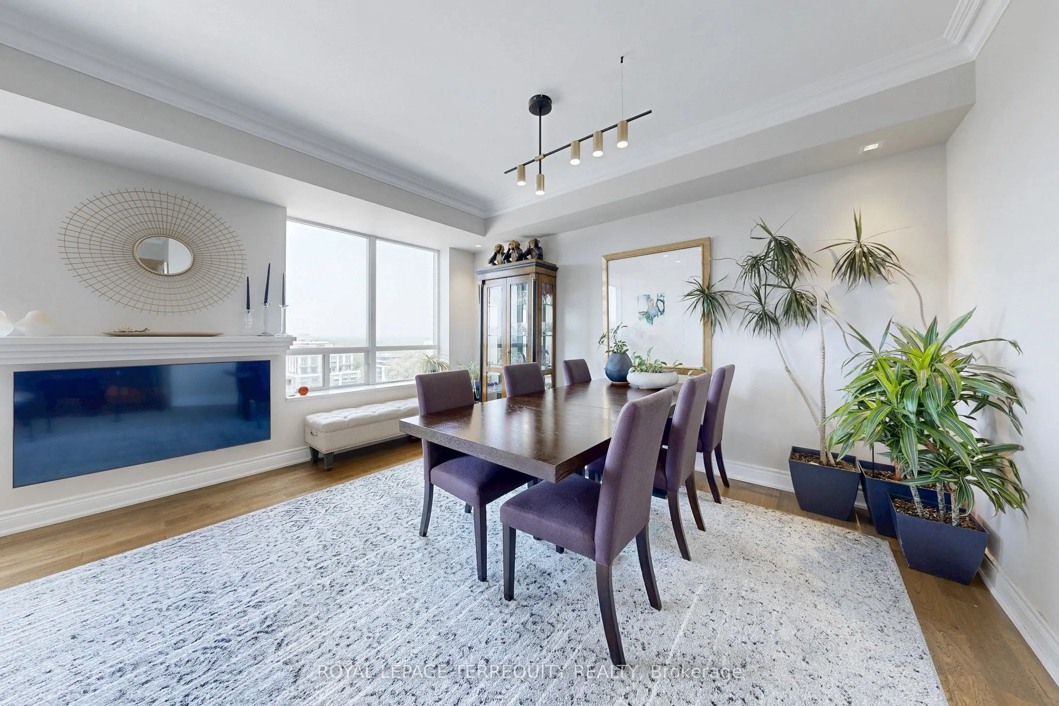 2 Clairtrell Road, #LPH 1