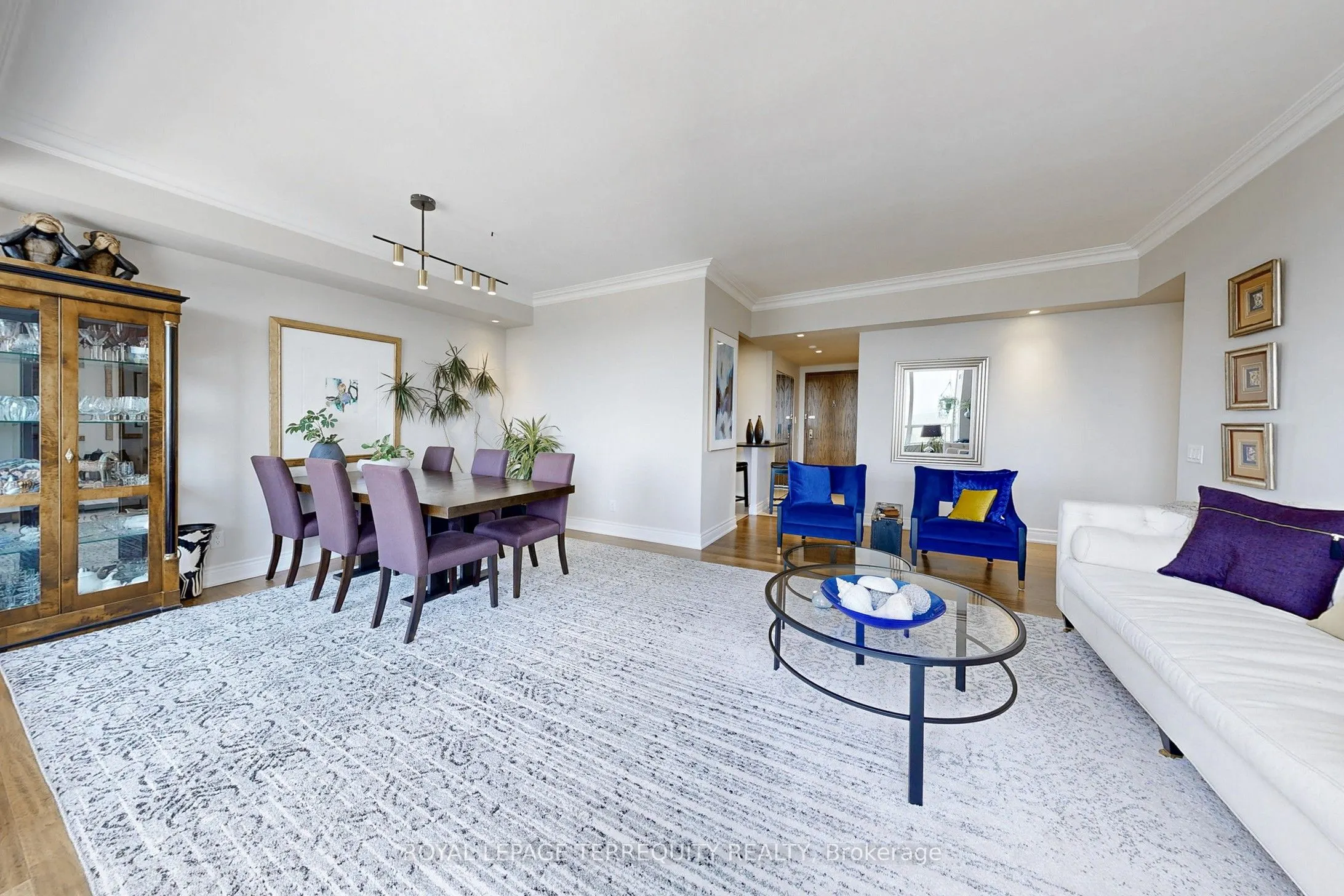 2 Clairtrell Road, #LPH 1