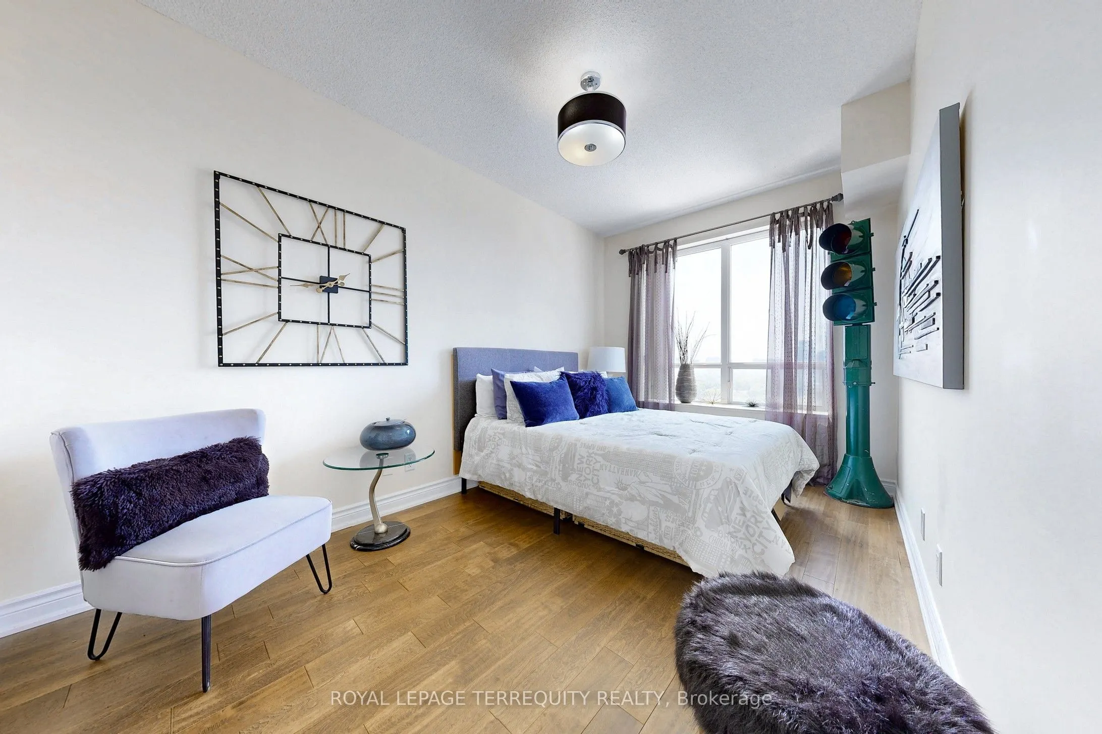 2 Clairtrell Road, #LPH 1