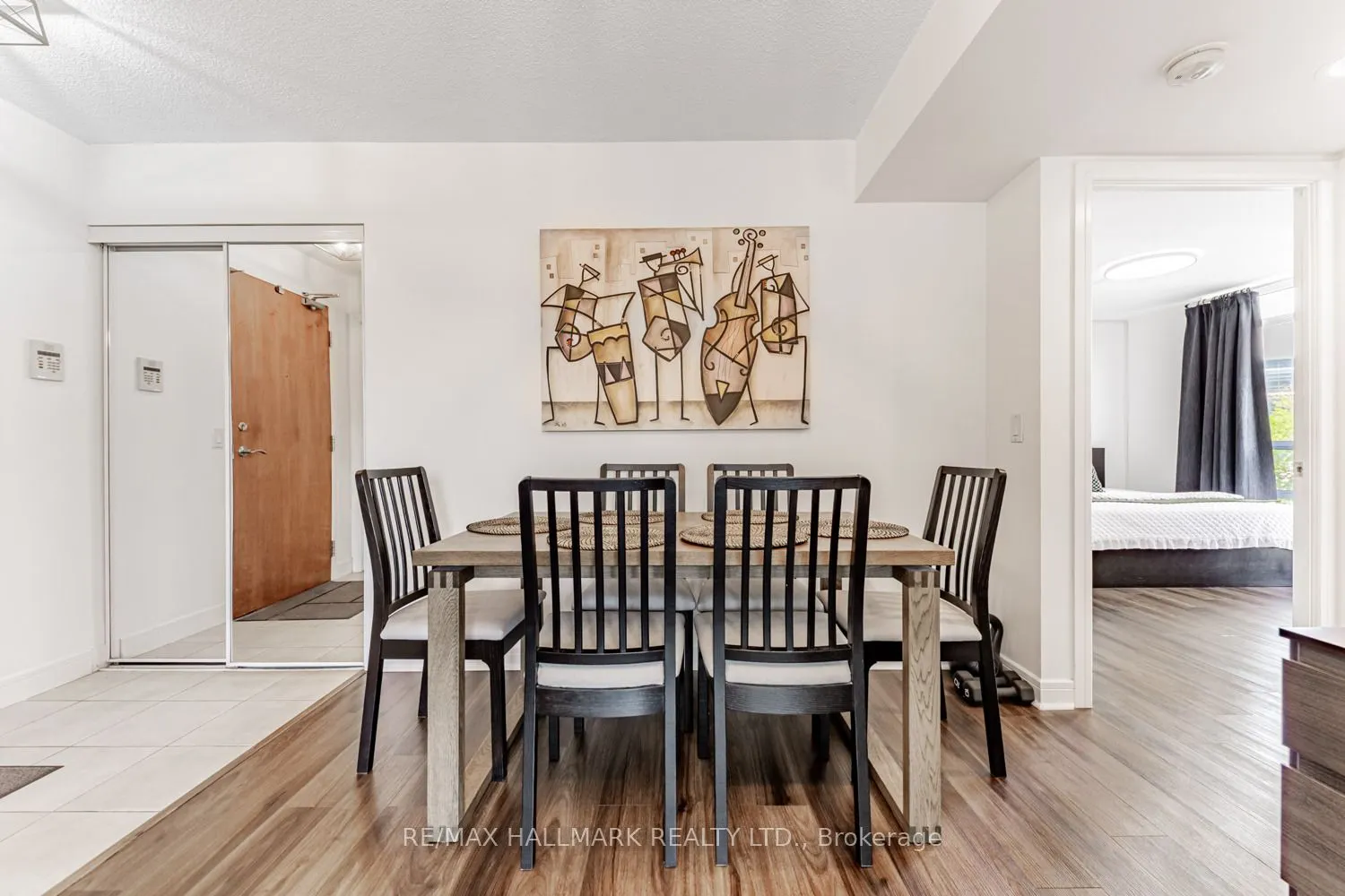 31 Bales Avenue, #610