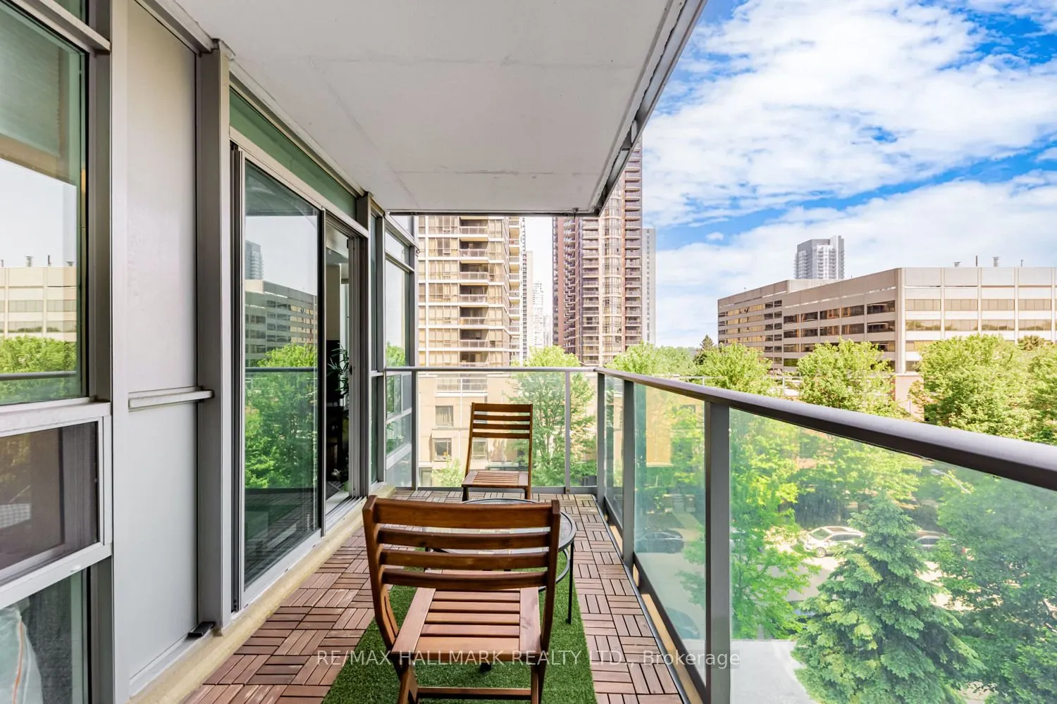 31 Bales Avenue, #610