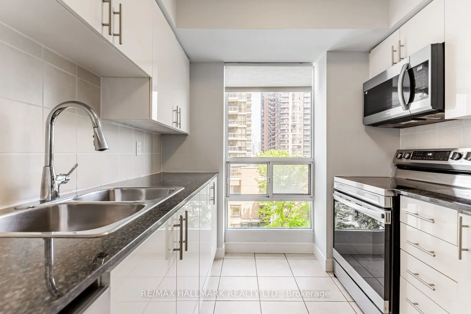 31 Bales Avenue, #610