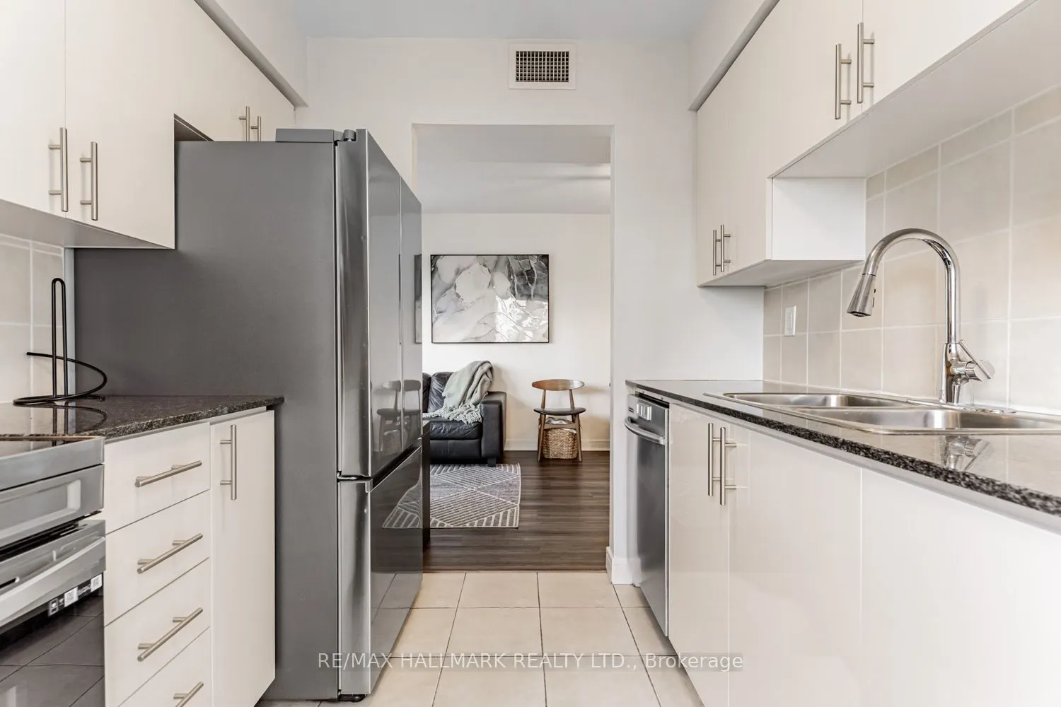31 Bales Avenue, #610