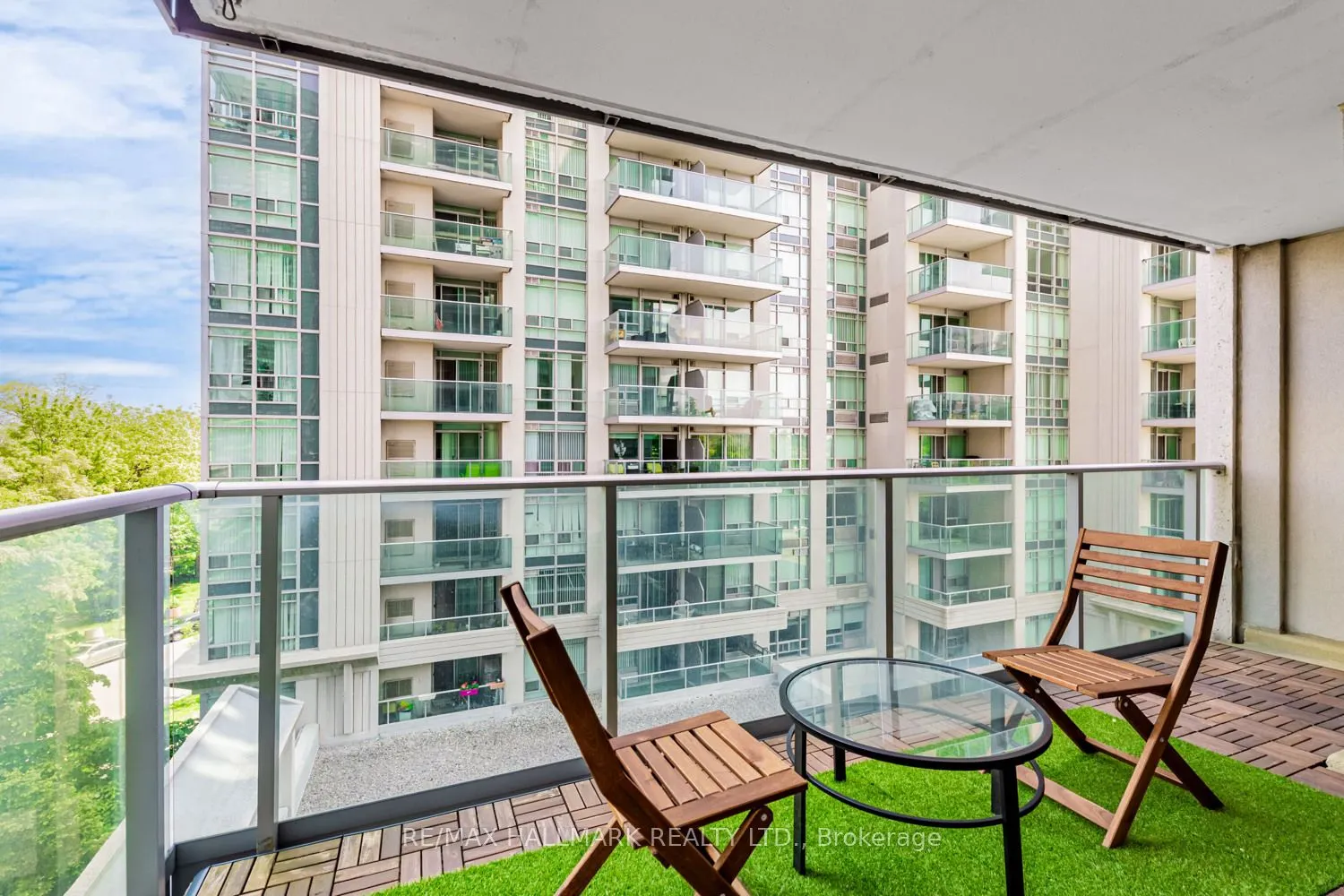 31 Bales Avenue, #610