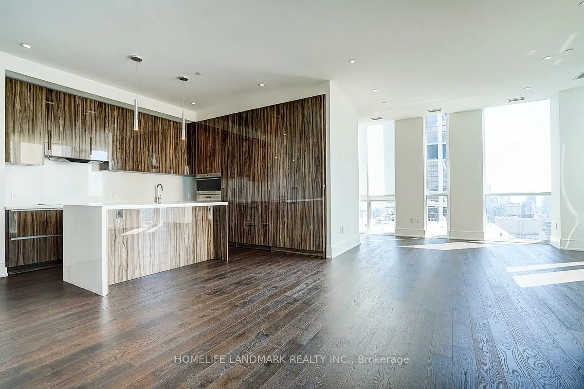 1 Yorkville Avenue, #PH 01