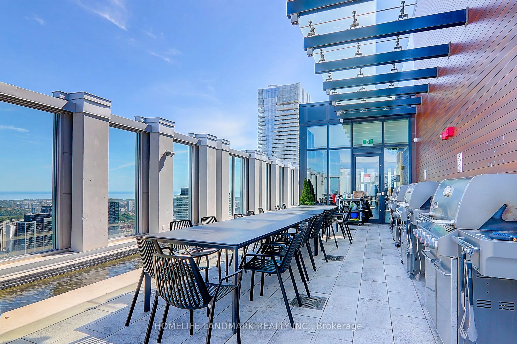 1 Yorkville Avenue, #PH 01
