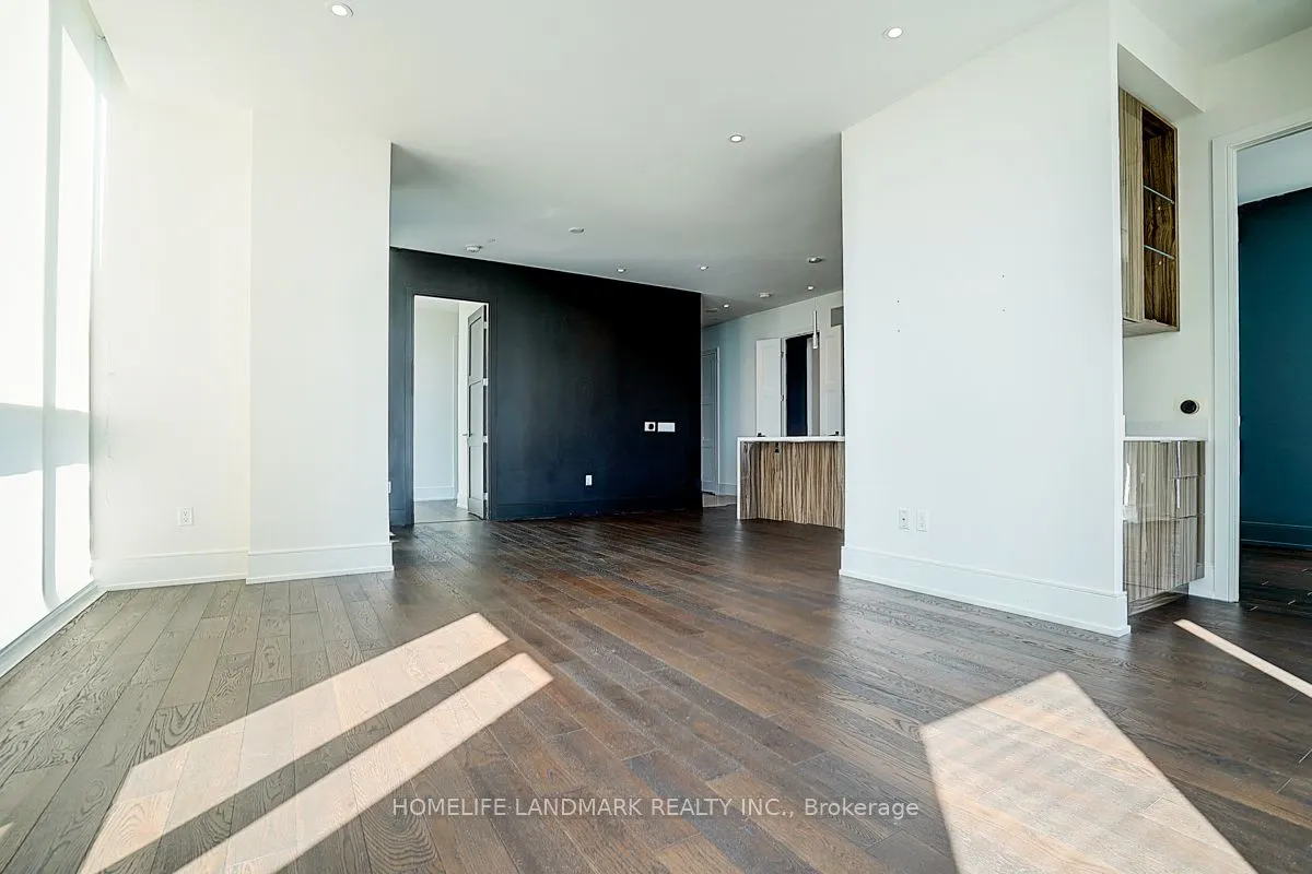 1 Yorkville Avenue, #PH 01