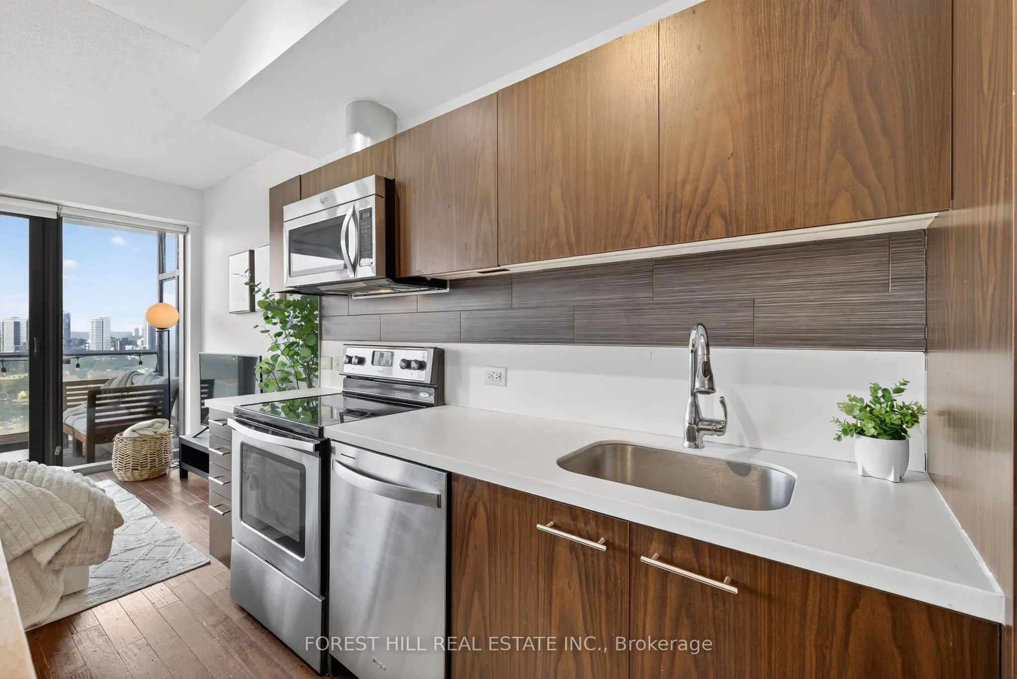 390 Cherry Street, #2003
